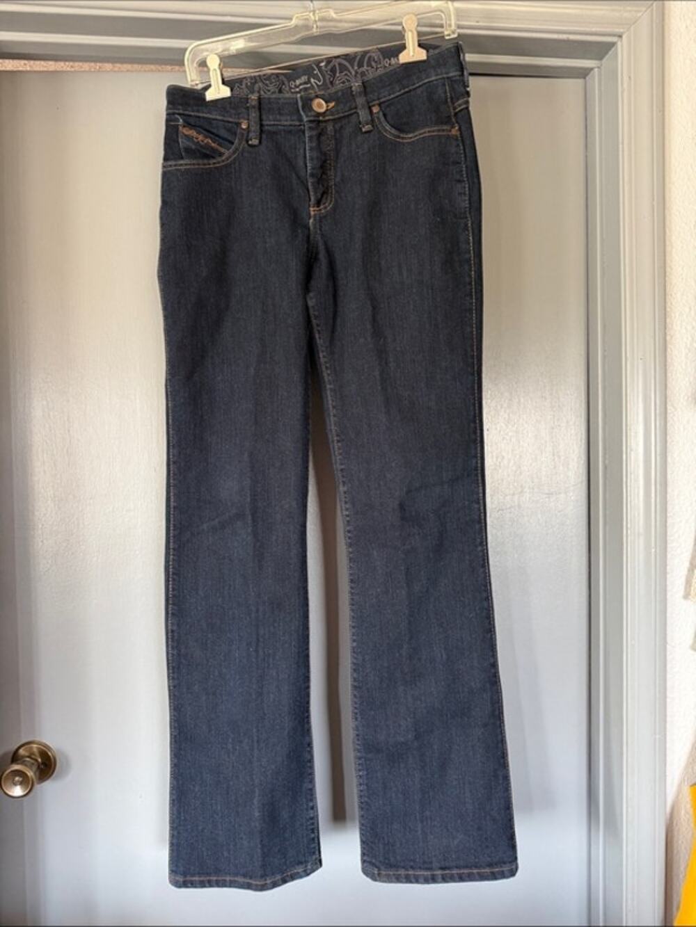 Wrangler Q-Baby Women's Dark Wash Mid-Rise Stretchy Jeans sz 7/8 Length 34